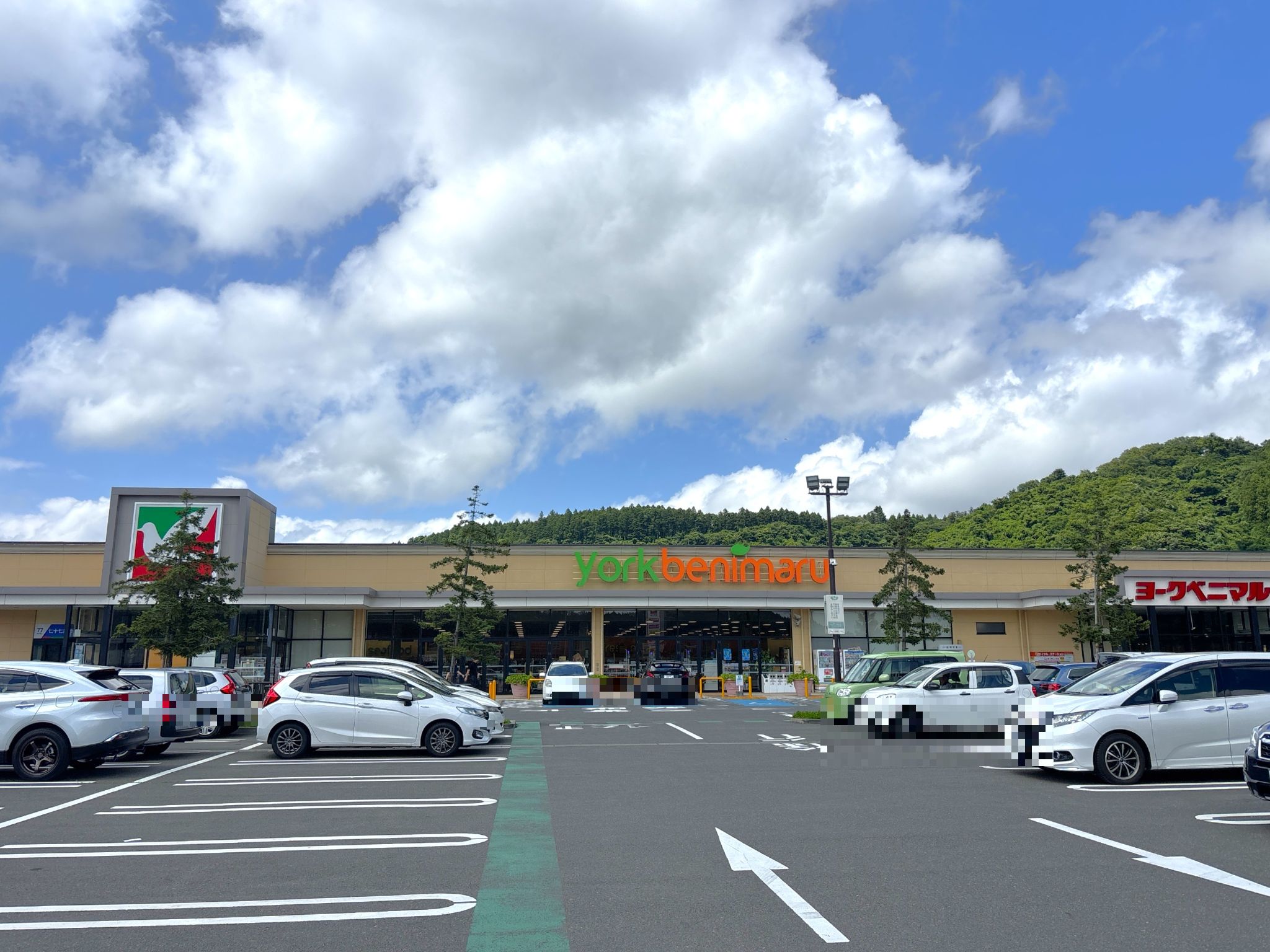 ヨークベニマル茂庭店
